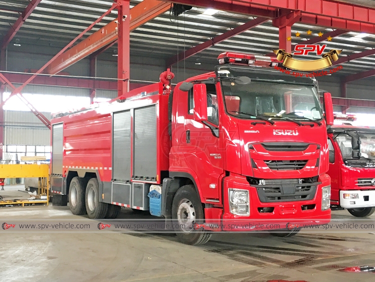 Foam Water Fire Fighting Truck ISUZU - RF Foam Water Fire Fighting Truck ISUZU - RF